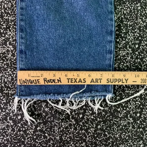 Zara Distressed Jeans - Picture 8 of 12